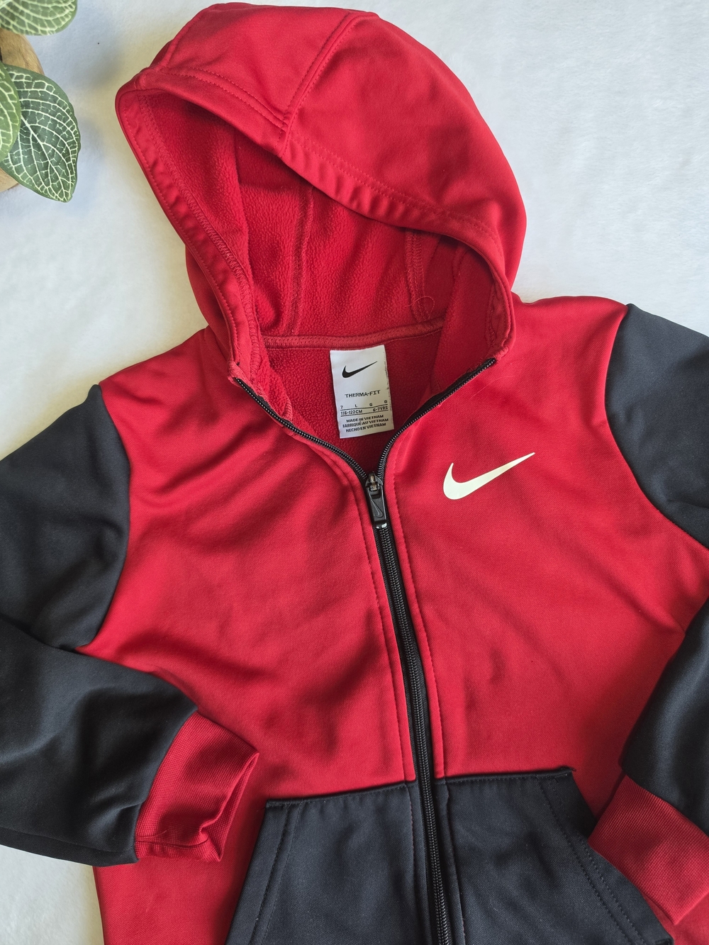 Nike Red & Black Kids Hoodie Zip Tracksuit Set - Picture 2 of 8